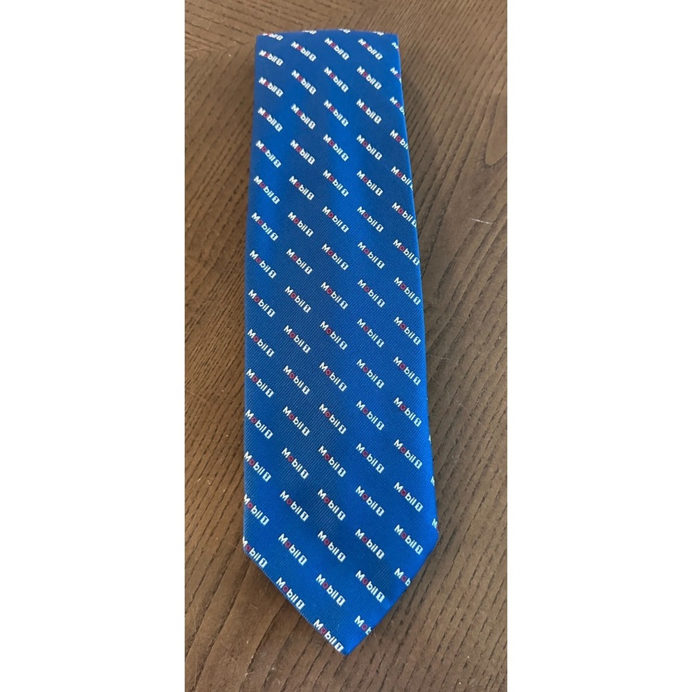 Vintage Mobil Gas Automobilia Collectible Tie